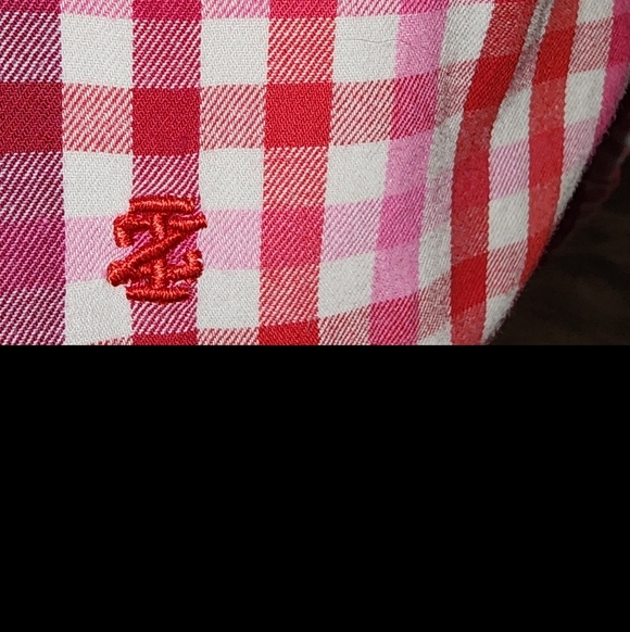 IZOD plaid button up long sleeve - Picture 4 of 7